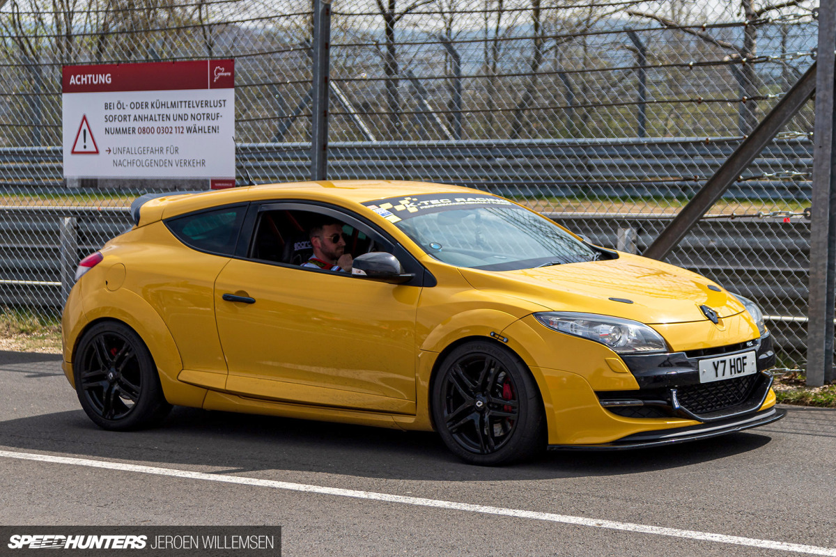 SH-voiture-freitag-renault-megane-rs-4698