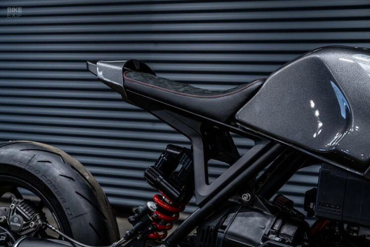 Valiance BMW K1100 par Powerbrick sur vélo Petites annonces EXIF
