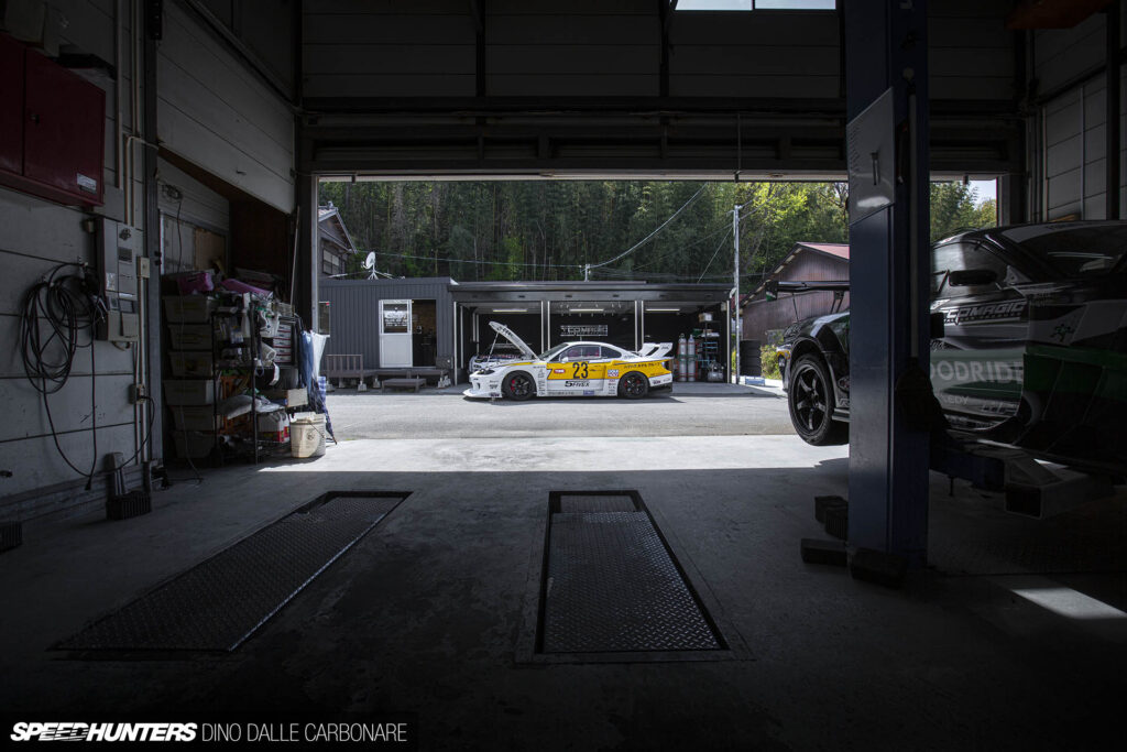 Not All For Show: Liberty Walk Builds A 1,200hp 4-Rotor&nbsp;S15