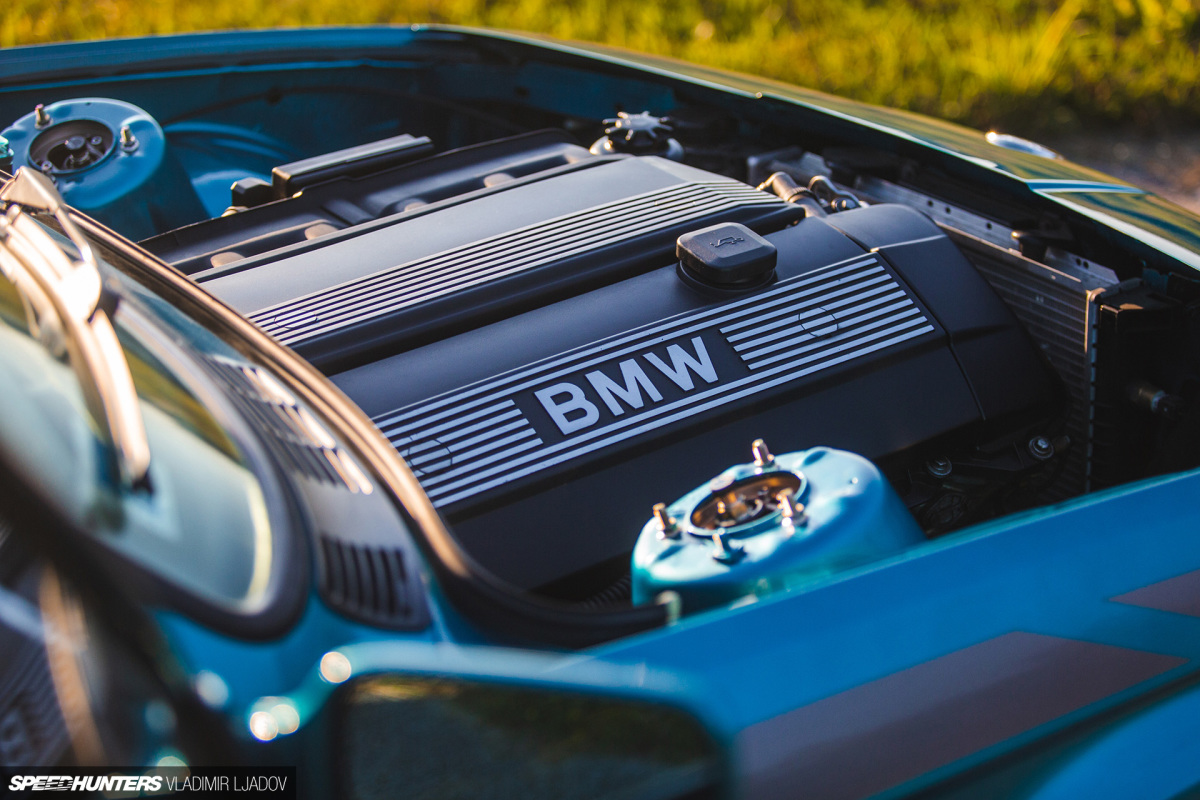 bmw-e30-330-par-rouesbywovka-31