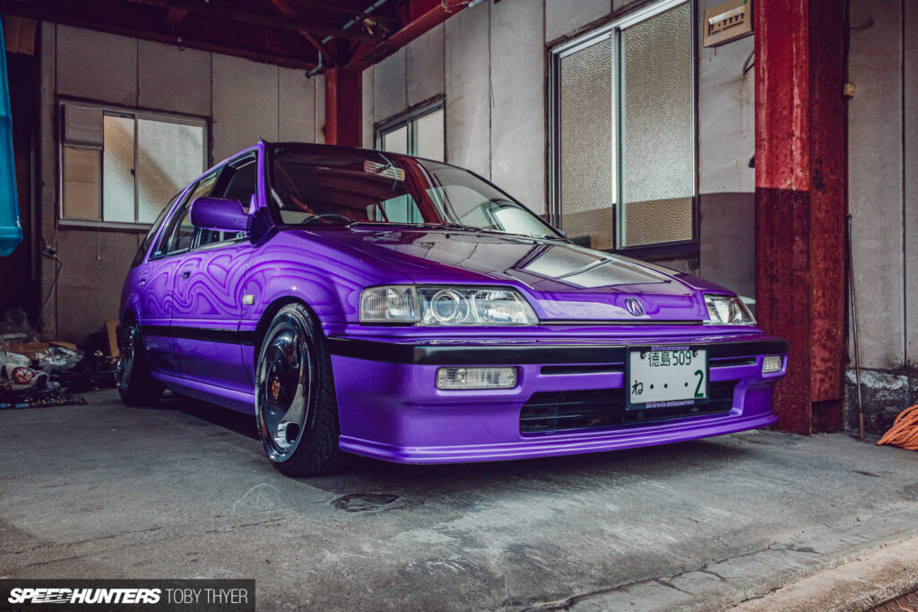Only In Japan: A Lowrider-Inspired Honda Civic Shuttle