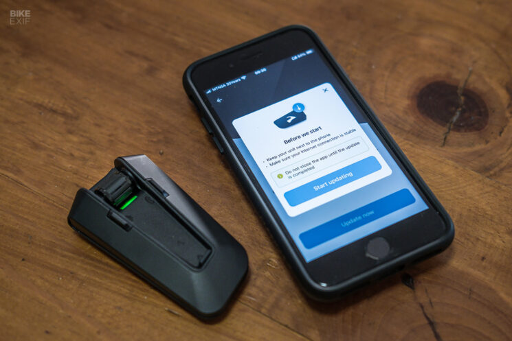 Examen des communications du casque Bluetooth Cardo Packtalk Pro