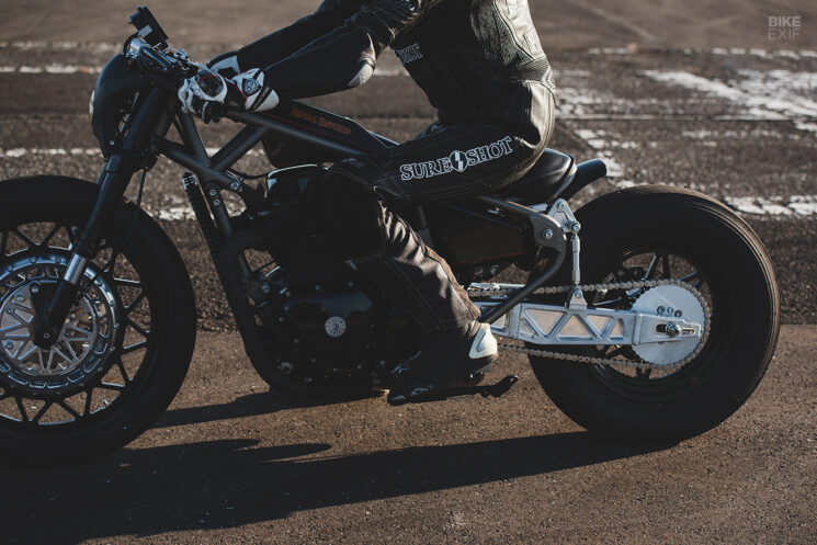 Fusil de chasse Royal Enfield 650 personnalisé par Sureshot, Japon