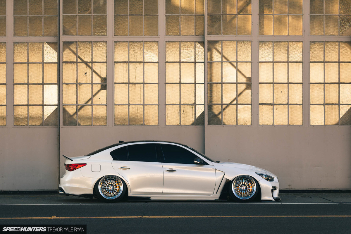 2020-Air-Lift-Performance-Infiniti-Q50-Chris-Cu_Trevor-Ryan-Speedhunters_008_6865