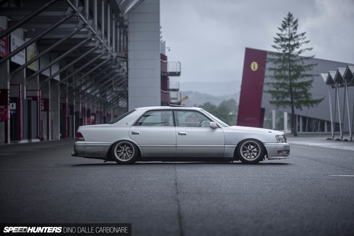1u-jzs151-crown_dino_dalle_carbonare_32