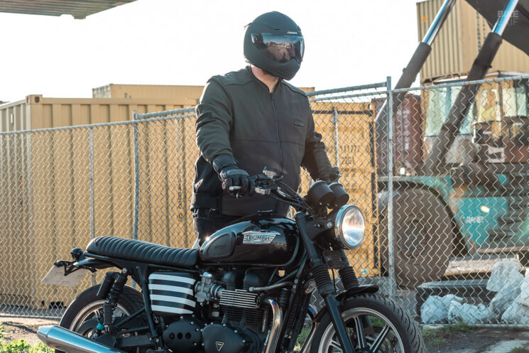 Examen de la veste de moto Icon Slabtown