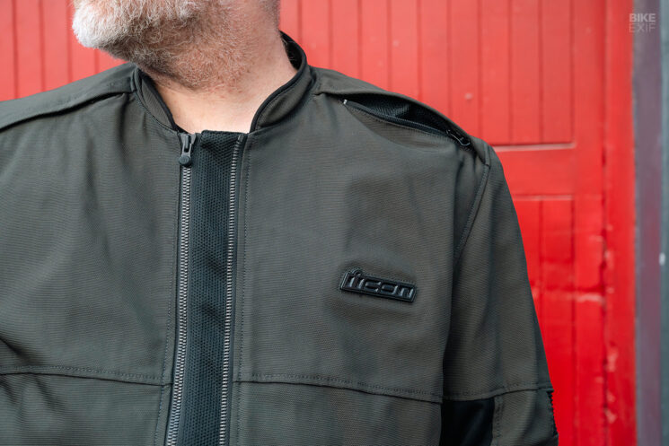 Examen de la veste de moto Icon Slabtown