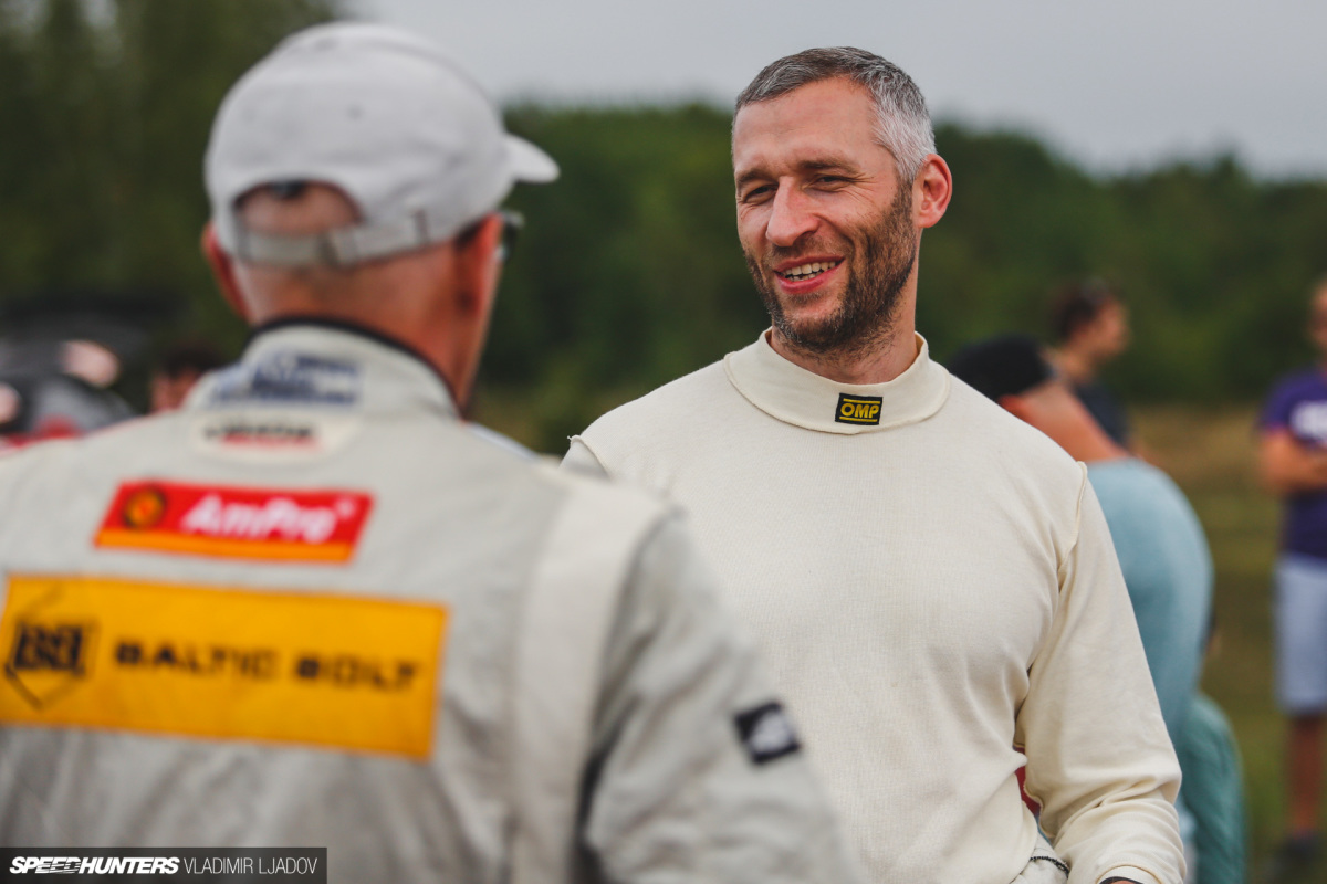 un mile-gtr-402-par-rouesbywovka-26