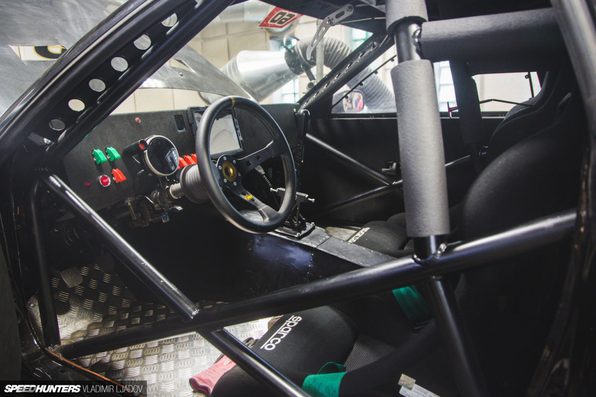 un mile-gtr-402-par-rouesbywovka-53