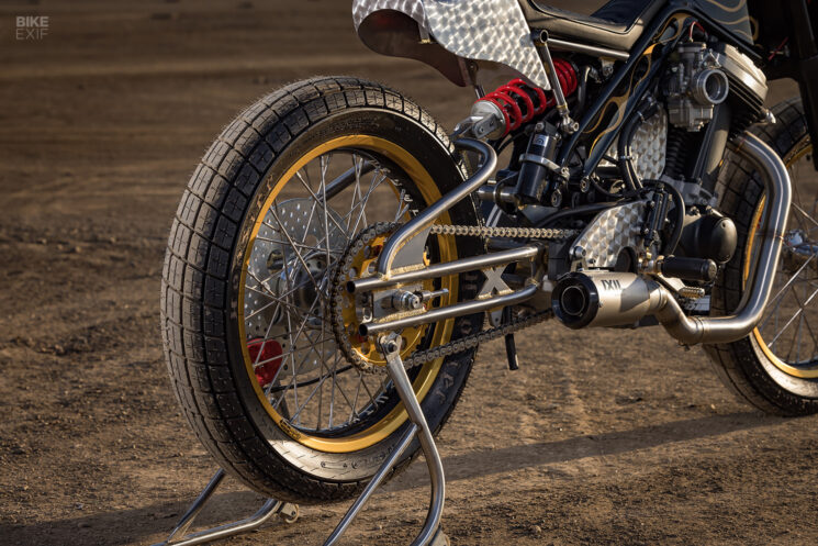 Traqueur plat Buell Blast par Cheetah, Tokyo, Japon