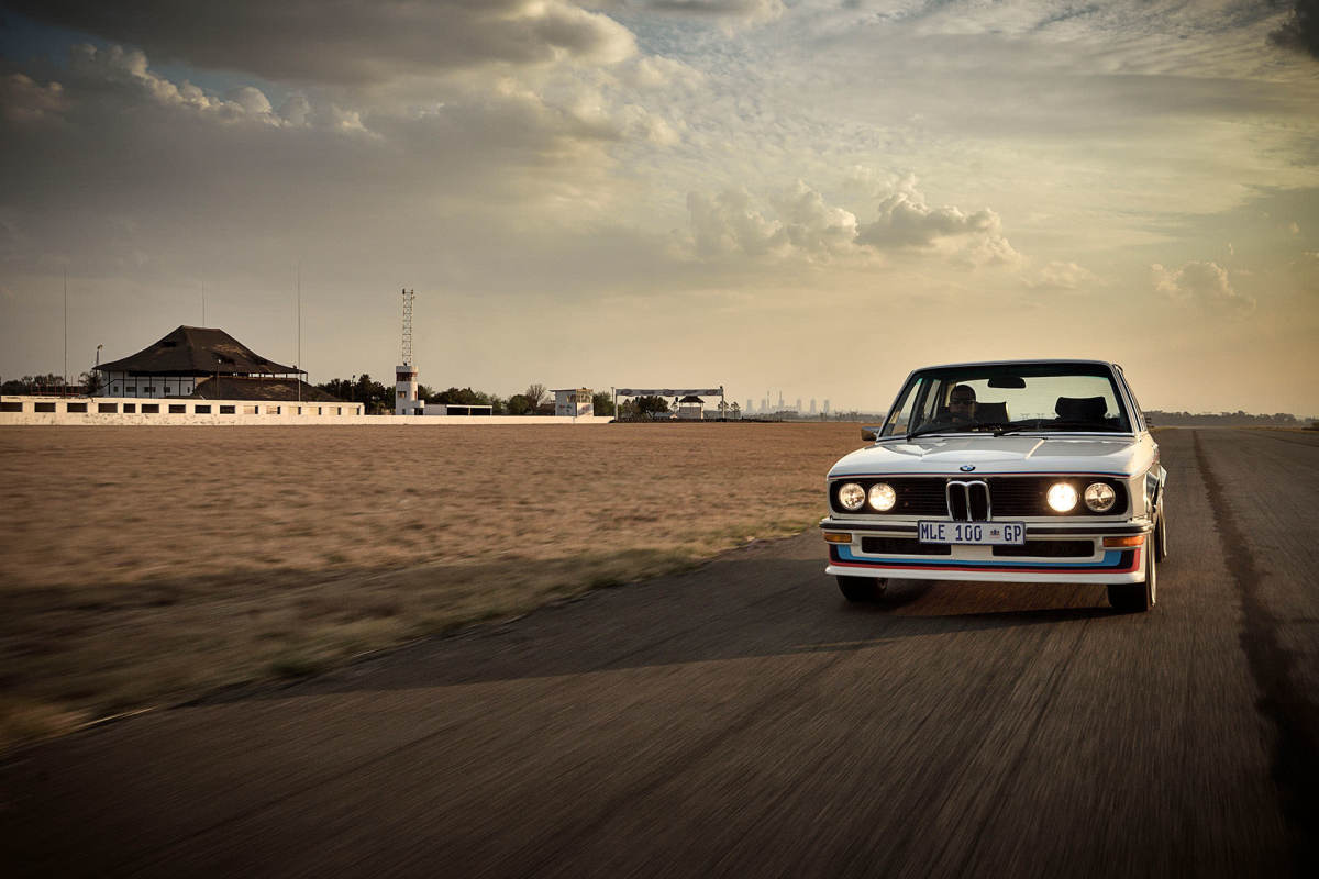 P90369952-haute résolution