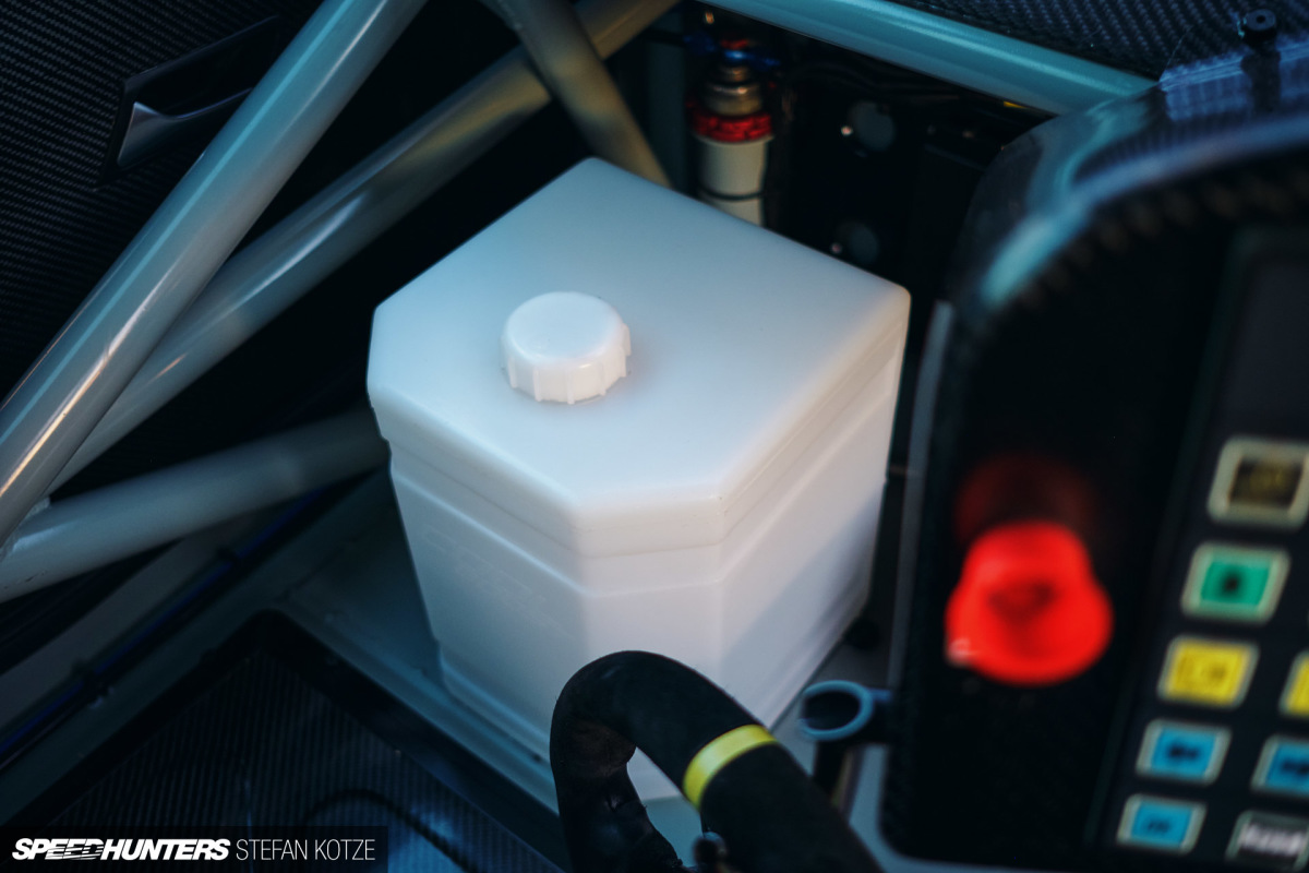 stefan-kotze-vw-mk8-racecar-speedhunters-151