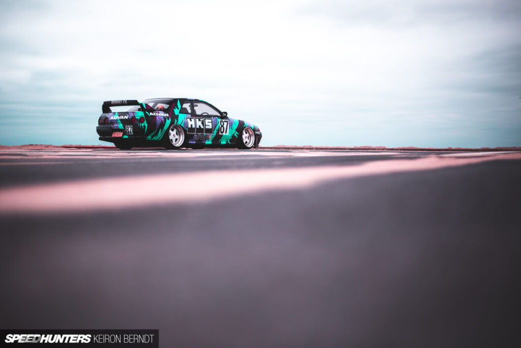 Polished Lips & Livery: A Well-Traveled R32&nbsp;GT-R