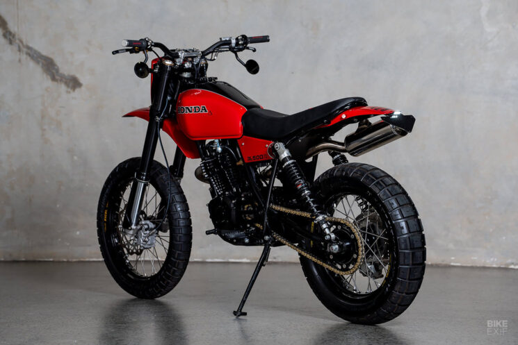 Honda XL500 vintage enduro restomod par Purpose Built Moto