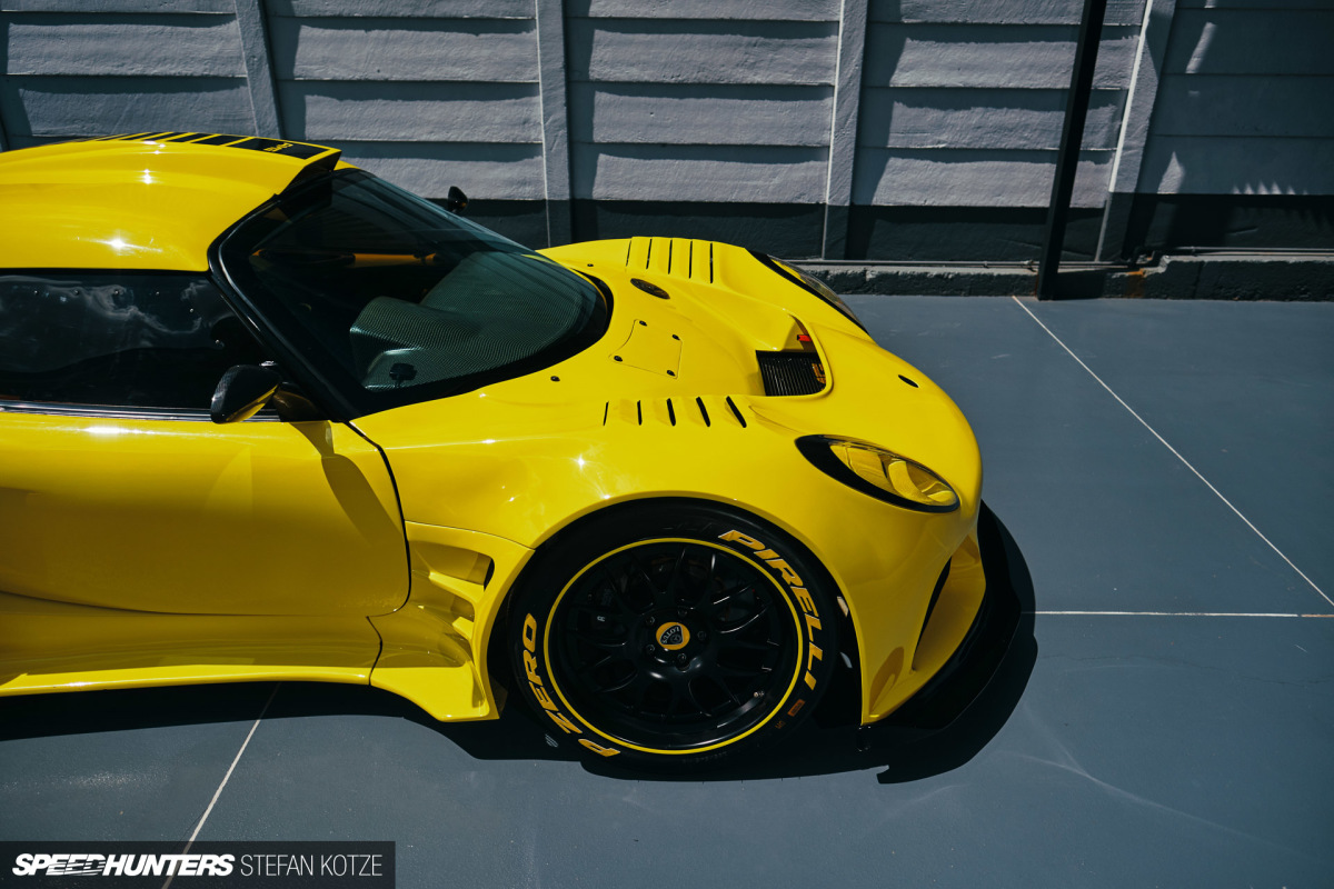 stefan-kotze-speedhunters-lotus-amg-119