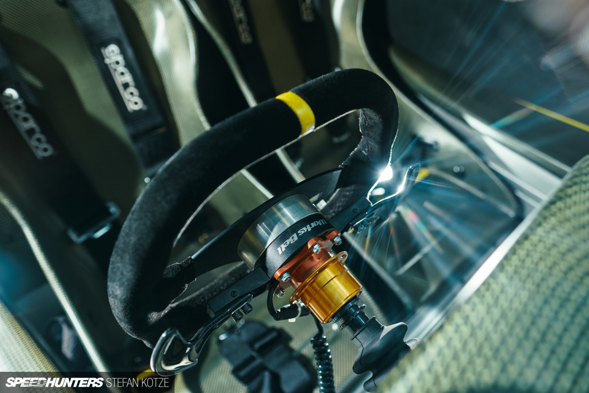 stefan-kotze-speedhunters-lotus-amg-134