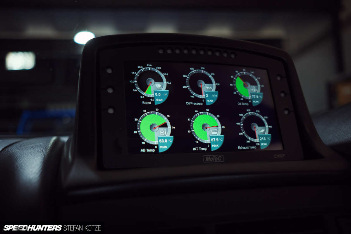 stefan-kotze-speedhunters-ztune-r34-55