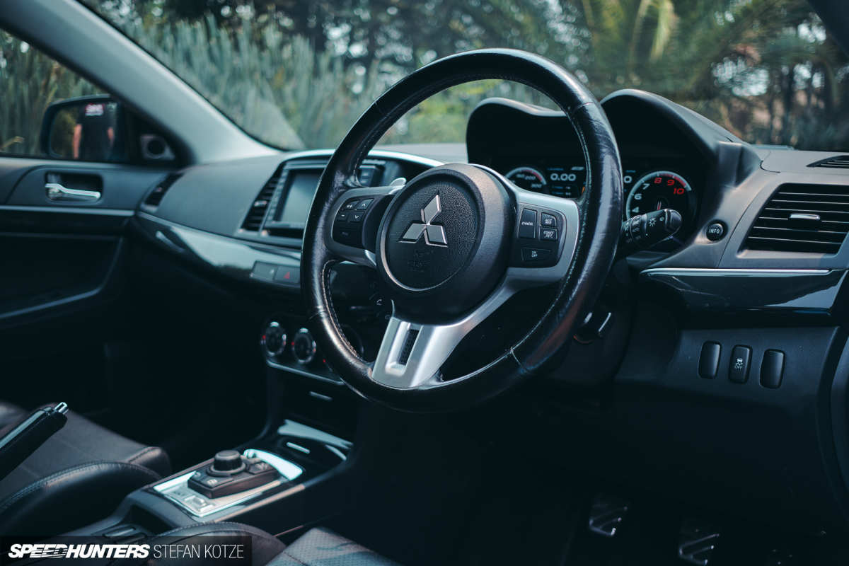 stefan-kotze-speedhunters-evo-x-230