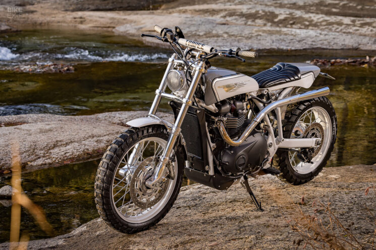 Triumph Scrambler 900 2024 personnalisée par Heiwa MC