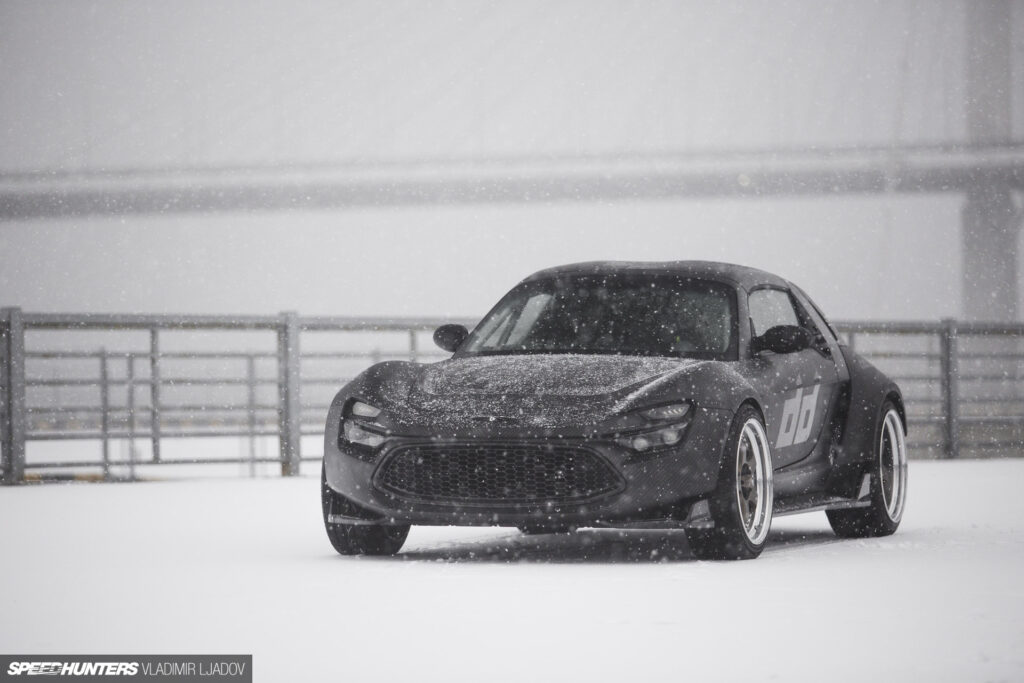 A Carbon-Bodied Smart Roadster Built For Snow&nbsp;Drifting