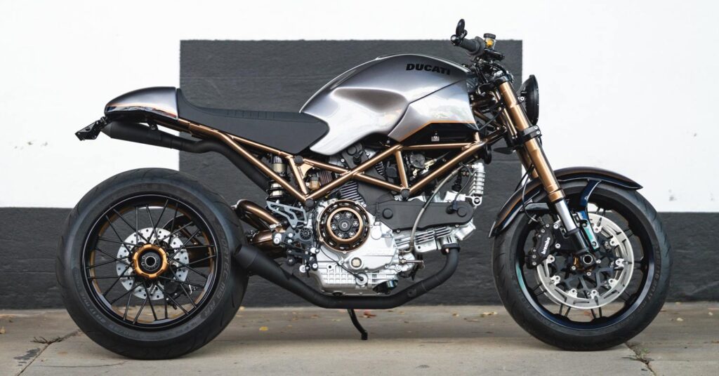 Style monstrueux : une Ducati Monster S2R 1000 peaufinée par Analog