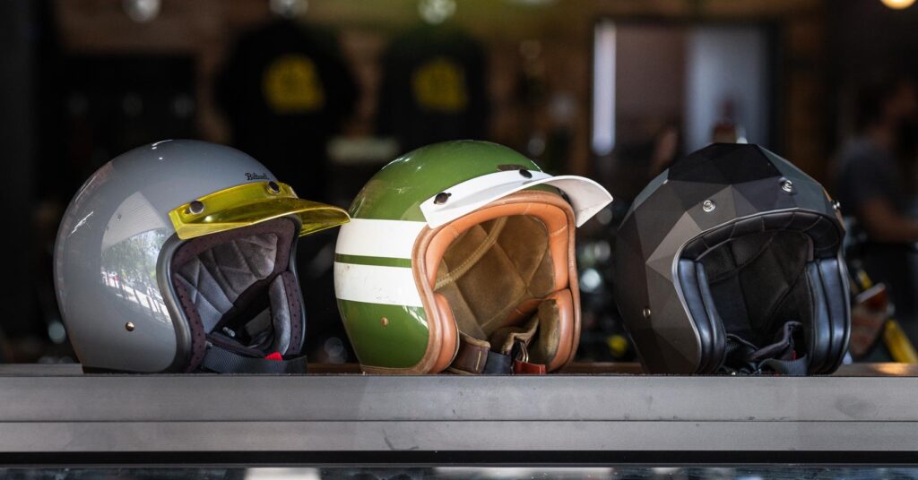 Testé sur route : casques ouverts de Biltwell, HolyFreedom et Hedon