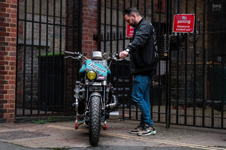 Suzuki Bandit 1200 turbocompressé par Sticky's Speed ​​Shop, Essex, Royaume-Uni
