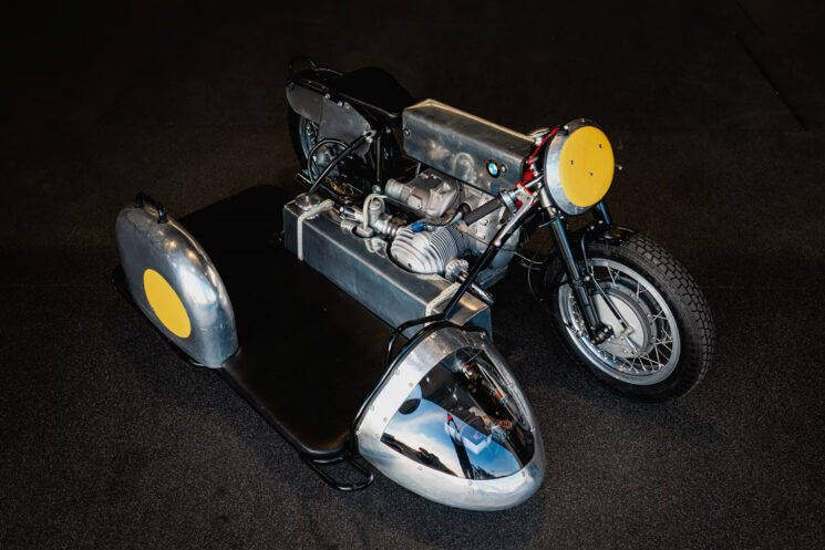Le side-car BMW RS de Helmut Fath