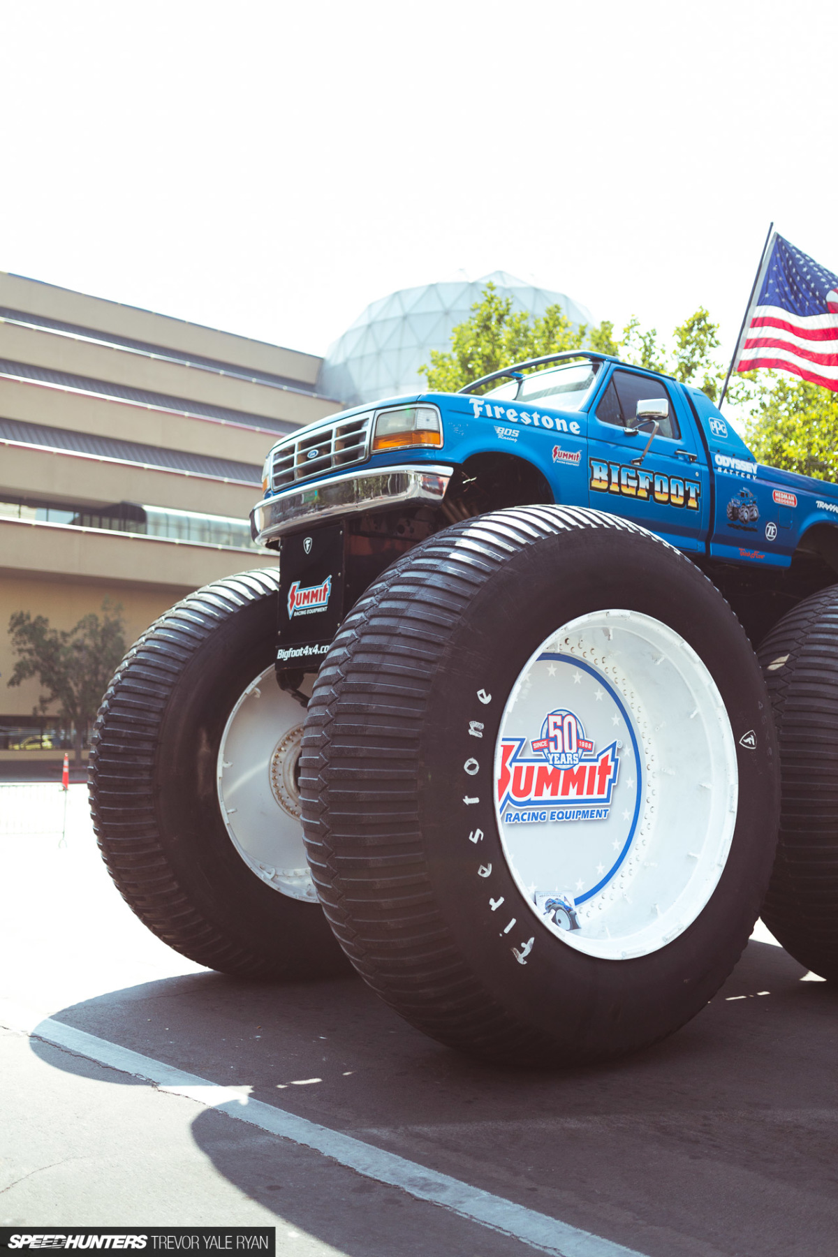 2018-sh-bigfoot-at-han-trevor-ryan_008