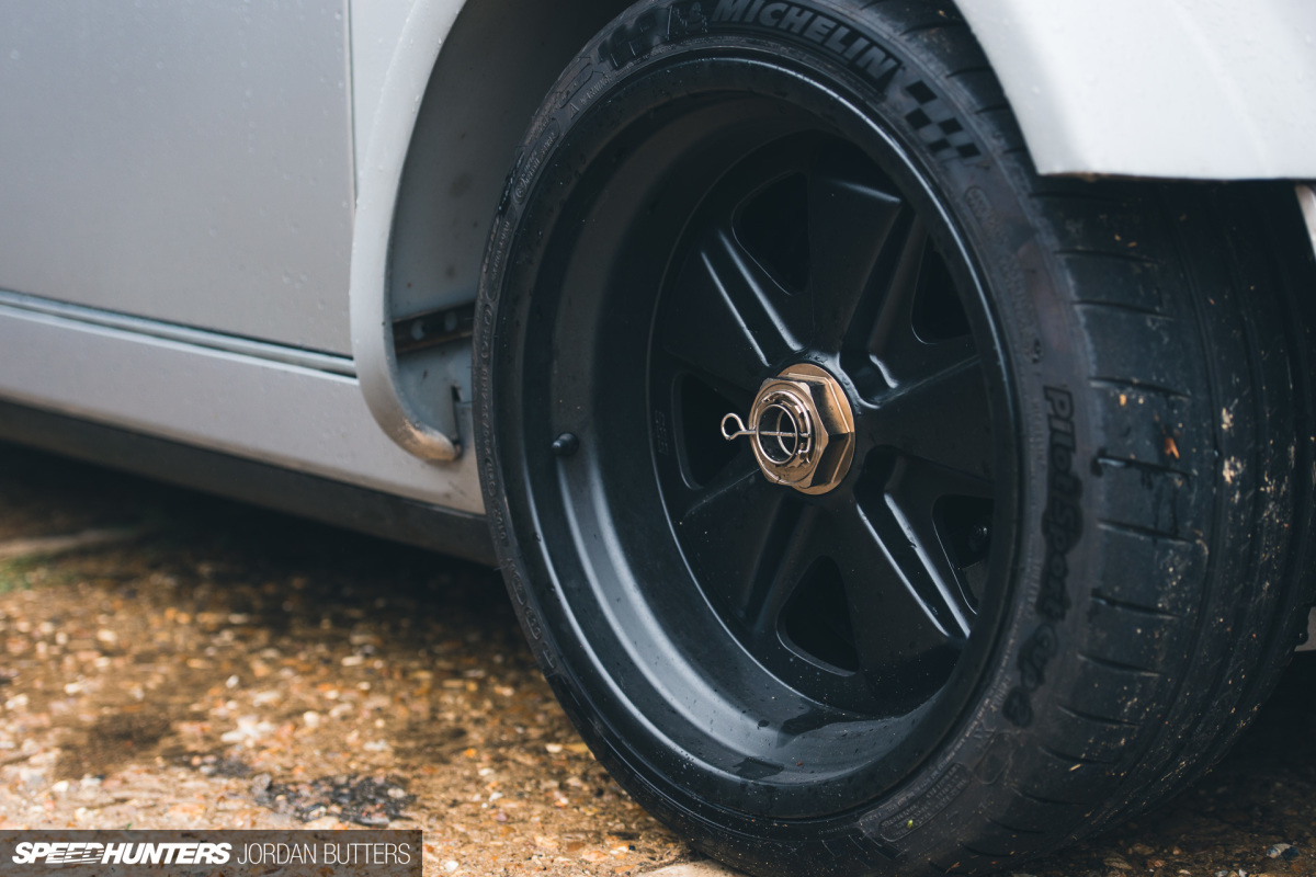 Singer-DLS-Mule-2018-Jordanbutters-SpeedHunters-0204