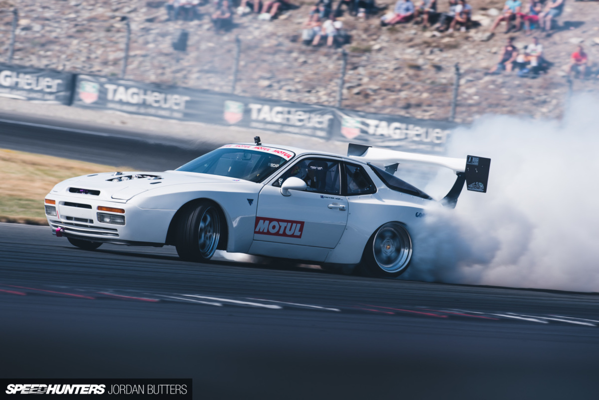 Porsche-944-Drift-Jordanbutters-SpeedHunters-3000