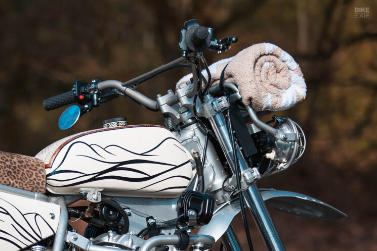 Suzuki DR350 Scrambler par Le Cent Vingt Cinq