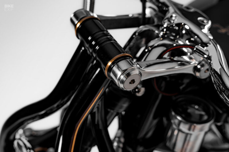 Royal Enfield Super Meteor 650 personnalisé par moto construit