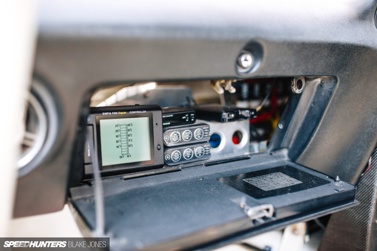 Hanami-240z-Blakejones-SpeedHunters-9146