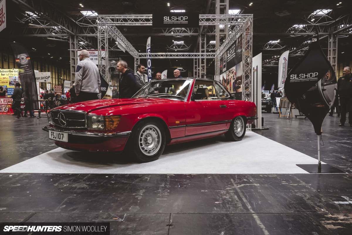 SpeedHunters-Simon-Woolley-Classic and-resto-show-sl