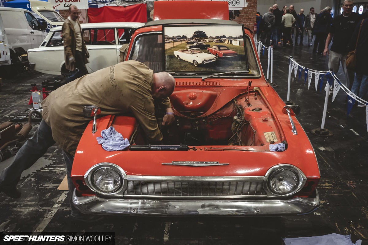 SpeedHunters-Simon-Woolley-Classic and-Resto-show-Corsair