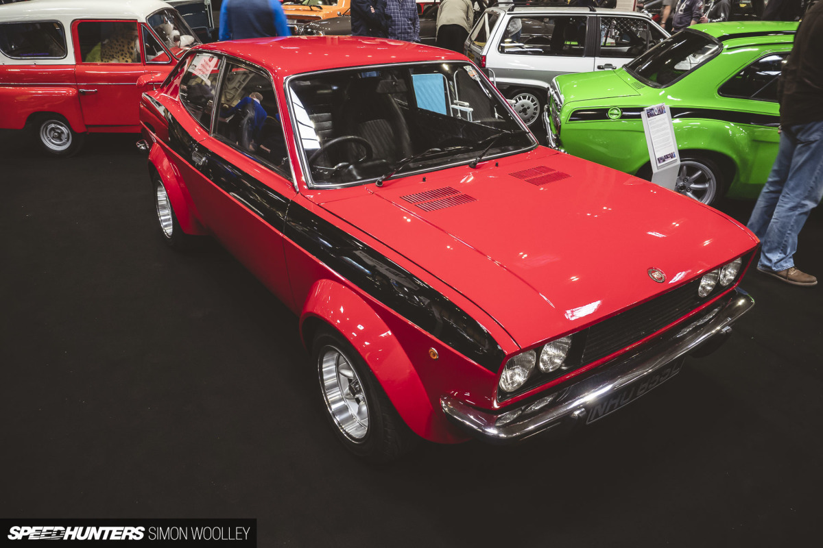 SpeedHunters-Simon-Woolley-Classic and-Resto-show-128