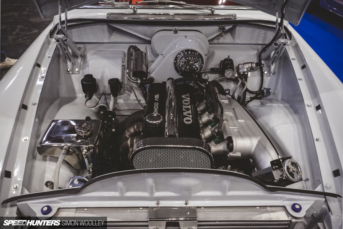 SpeedHunters-Simon-Woolley-Classic and-Resto-show-Amazon