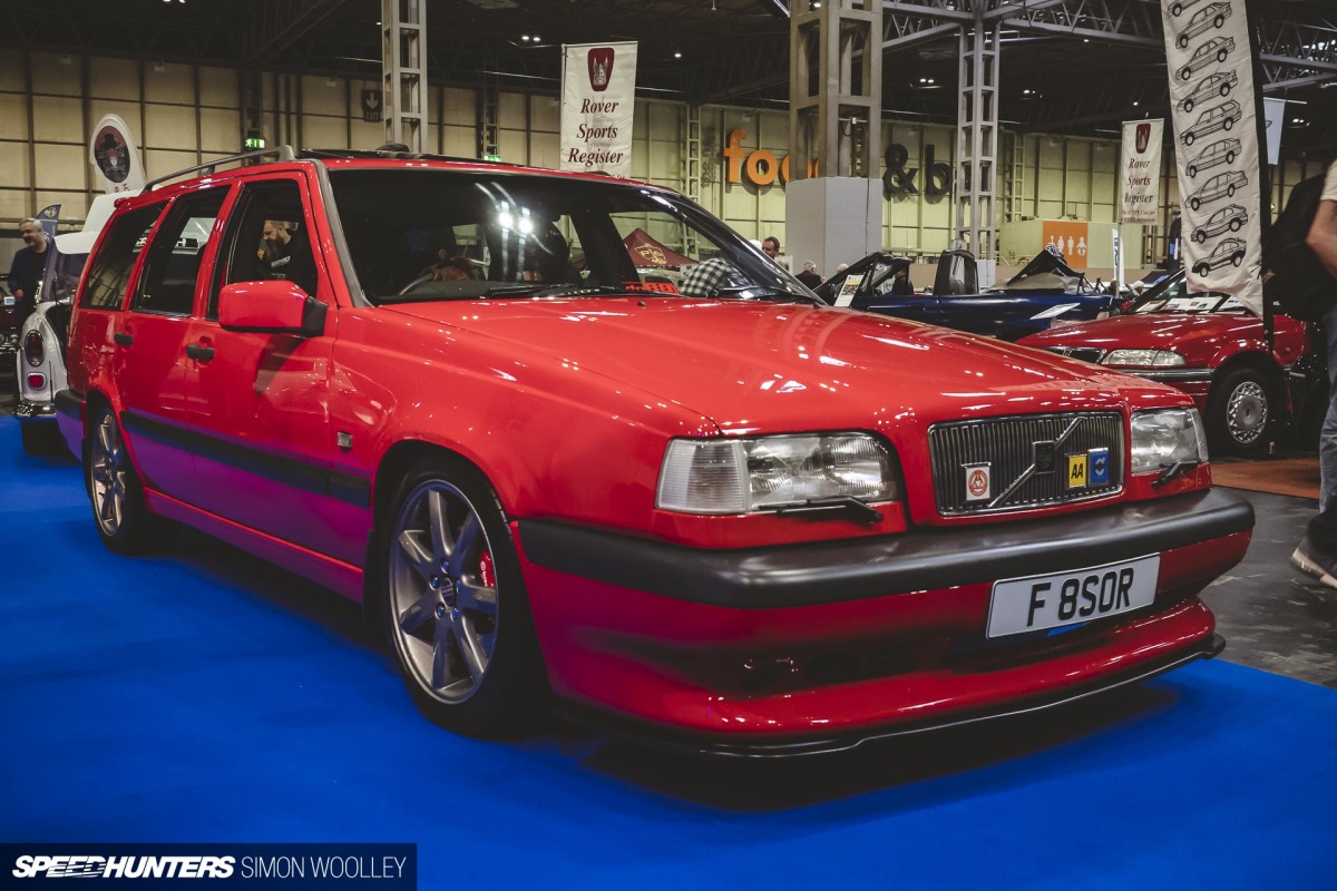 SpeedHunters-Simon-Woolley-Classic and-resto-show-volvo-850