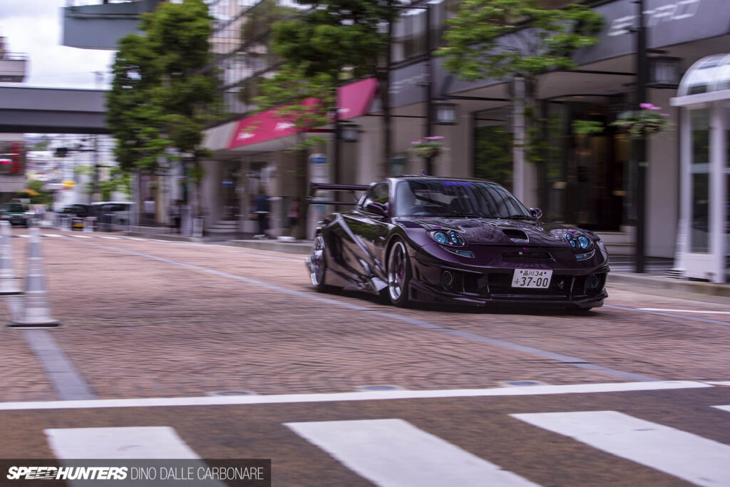 Seeing Purple: The Anubis Abflug RX-7