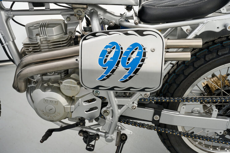 Hartford V150 Flat Tracker par SMF Custom