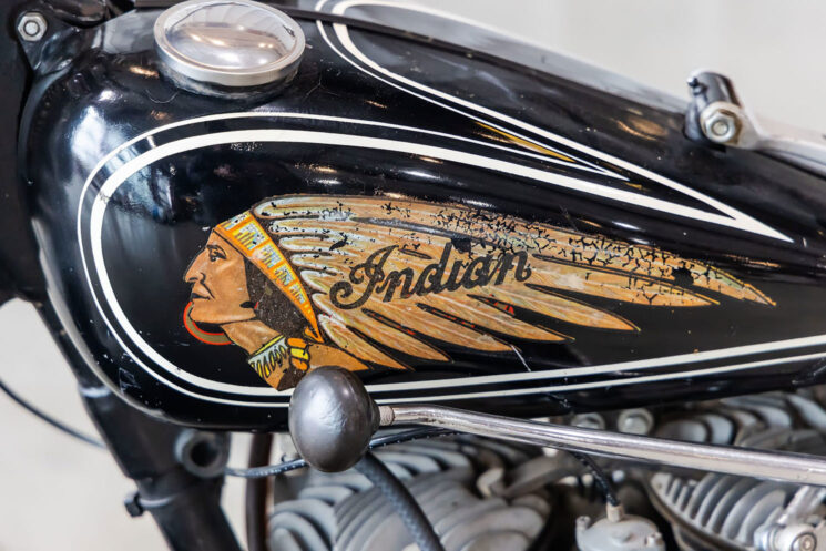 1940 Indian Sport Scout Flat Track Racer à Mecum Auctions