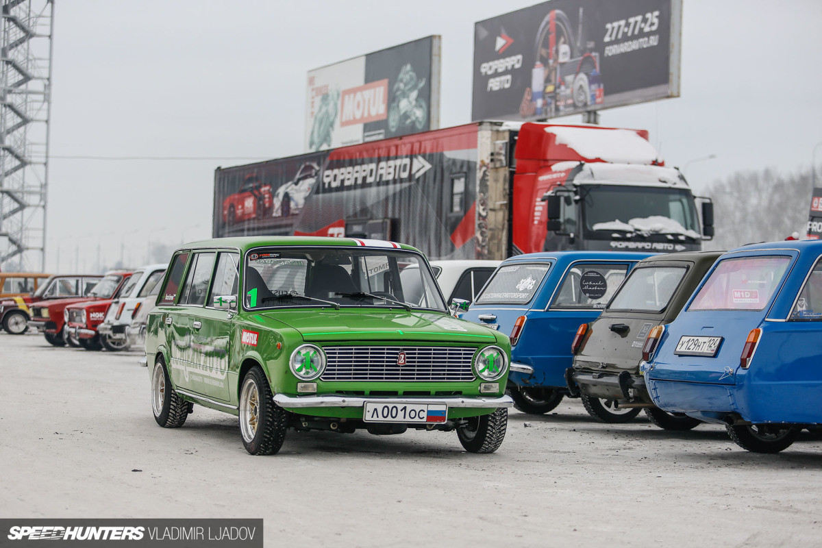Lada-wagon-winter-drift-wheelsbywovka-24