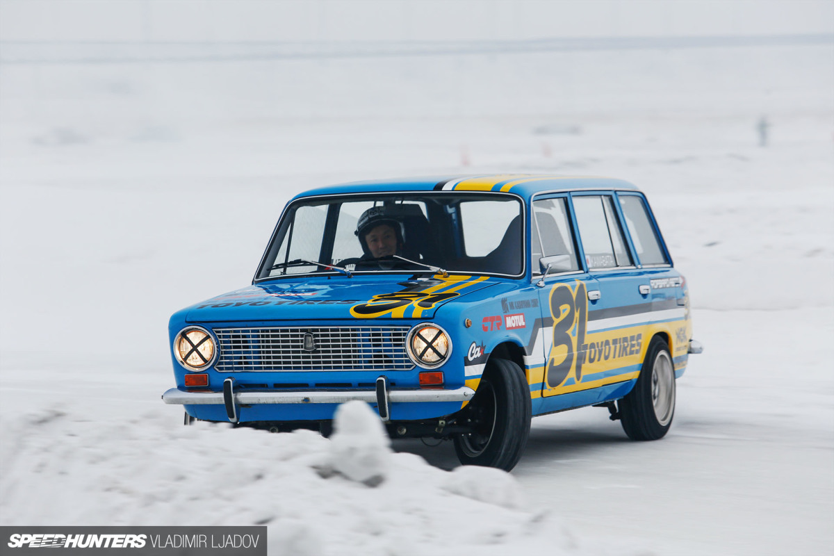 Lada-wagon-winter-drift-wheelsbywovka-16