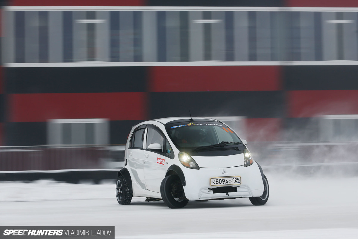 Lada-wagon-winter-drift-wheelsbywovka-9