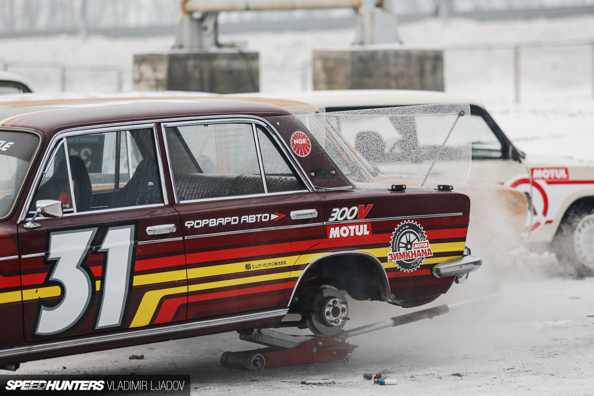 Lada-wagon-winter-drift-wheelsbywovka-64