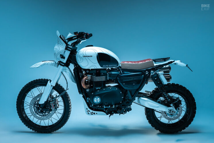 The Alps Edition Triumph Scrambler 1200 Bolt-On Kit Bolt-on par Crooked Motorcycles