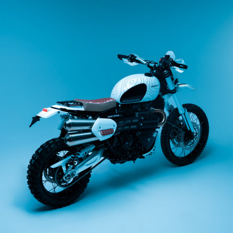 The Alps Edition Triumph Scrambler 1200 Bolt-On Kit Bolt-on par Crooked Motorcycles