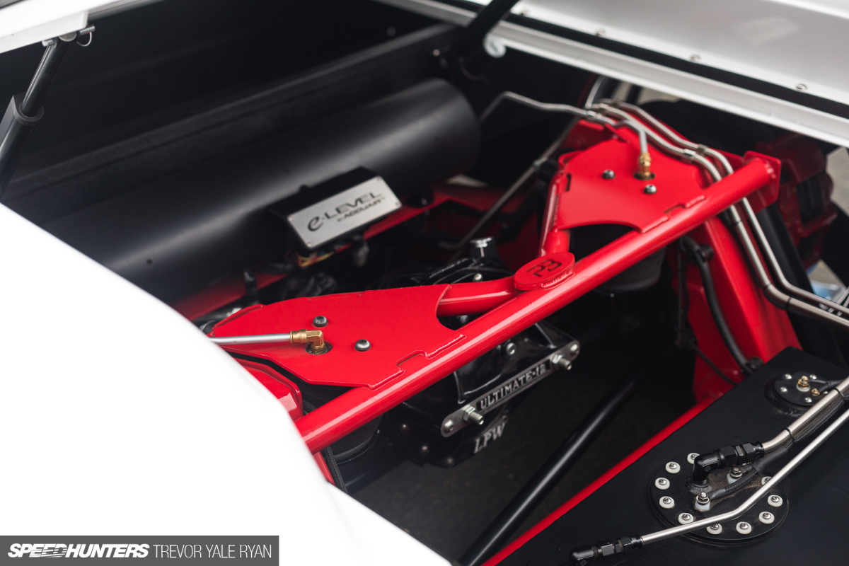 2018-sh_cars-et-coffee-monde-espace-portland_trevor-ryan-013_9883
