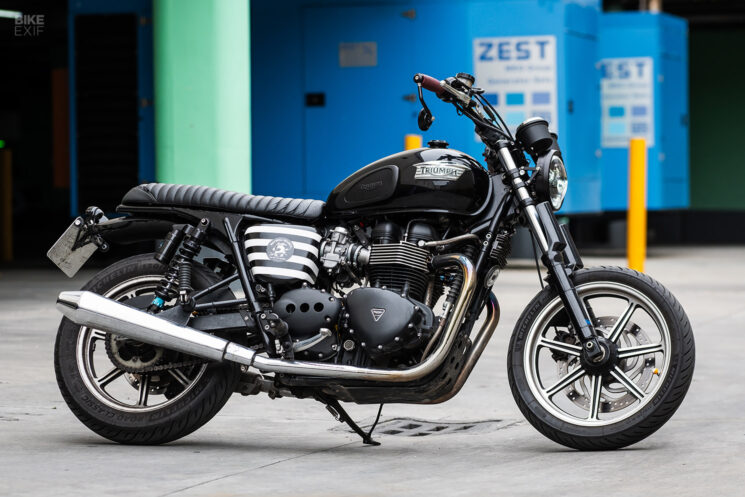 Phare de moto à LED Moto construit et signals clignotants
